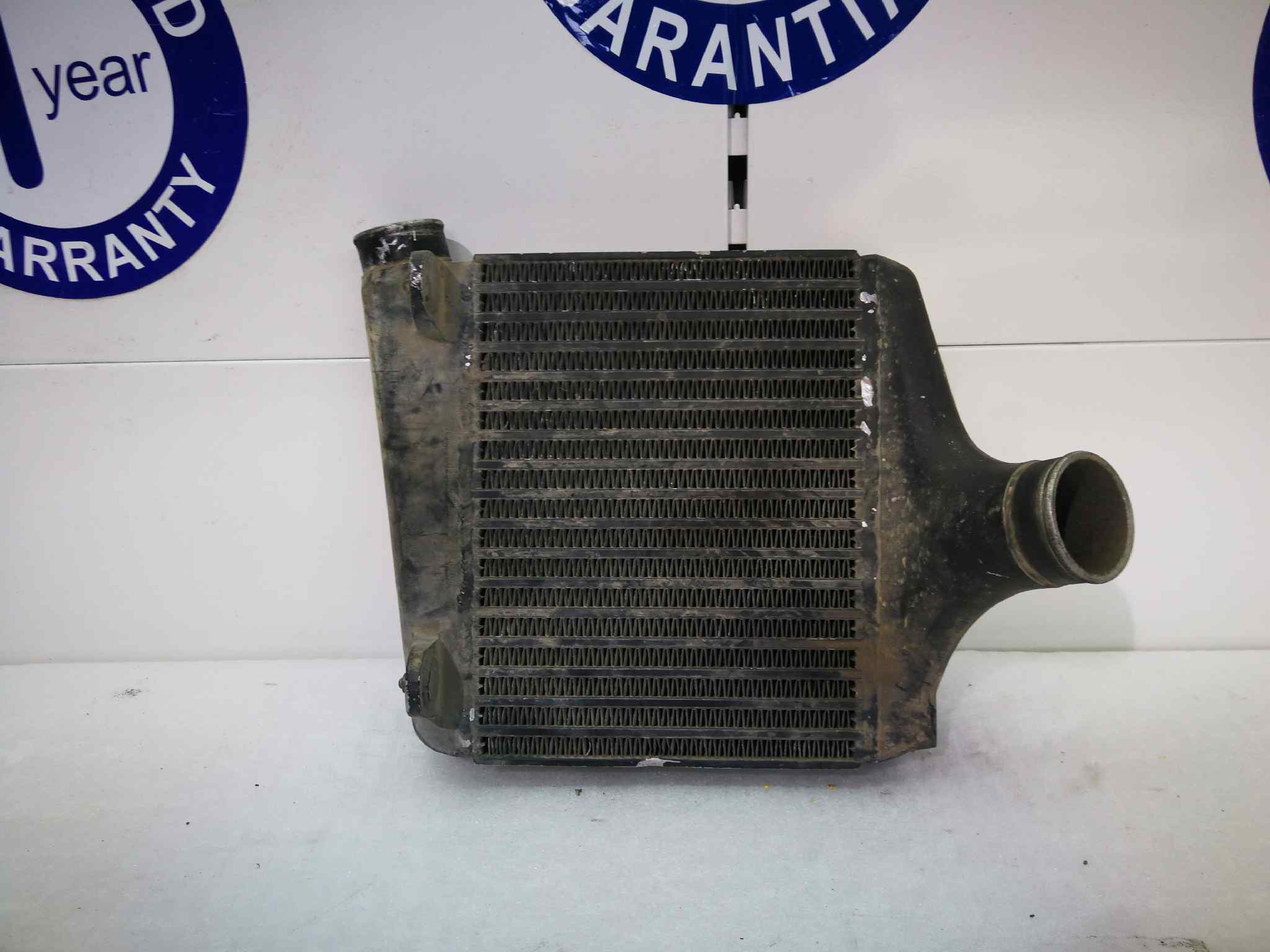 Intercooler para Bmw Serie 7 (E23)