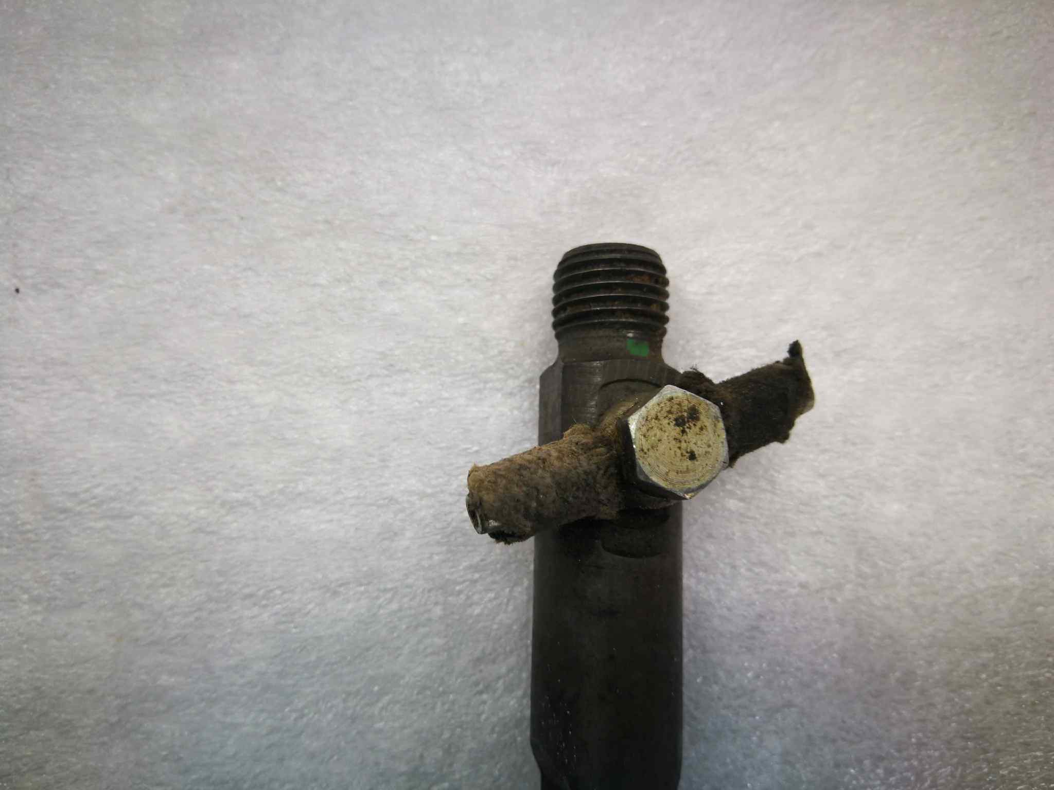 Inyector para Mercedes-Benz Sprinter (W901,W903) Combi