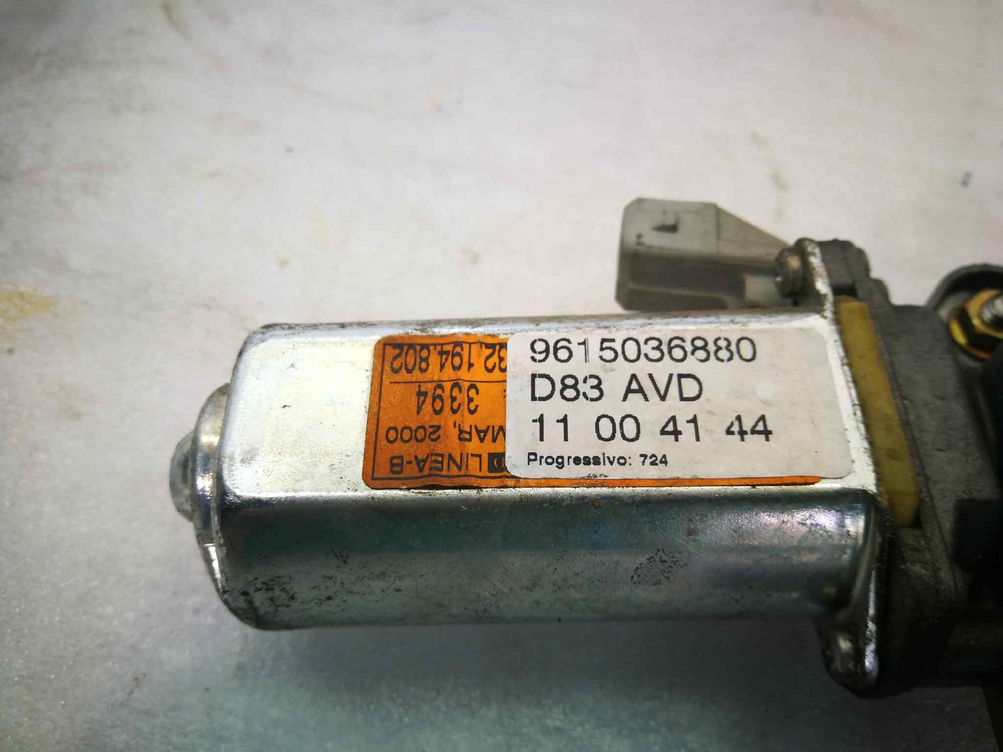 Elevalunas Delantero Derecho para Peugeot 406 Berlina (S1/S2)