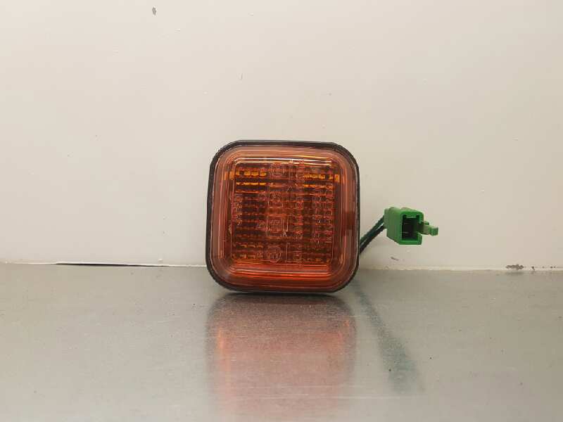 Piloto Lateral Derecho para Suzuki Carry St 90