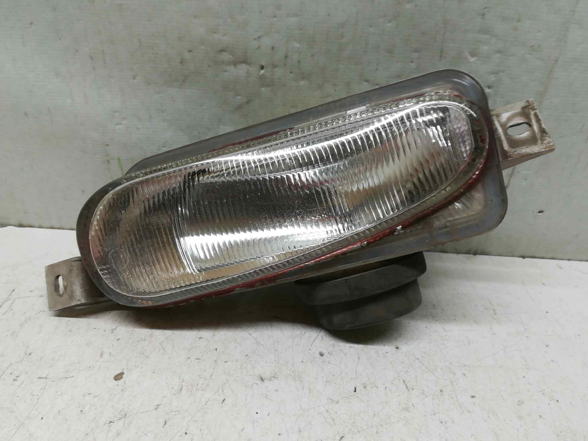 Faro Antiniebla Izquierdo para Ford Escort Berl./Turnier