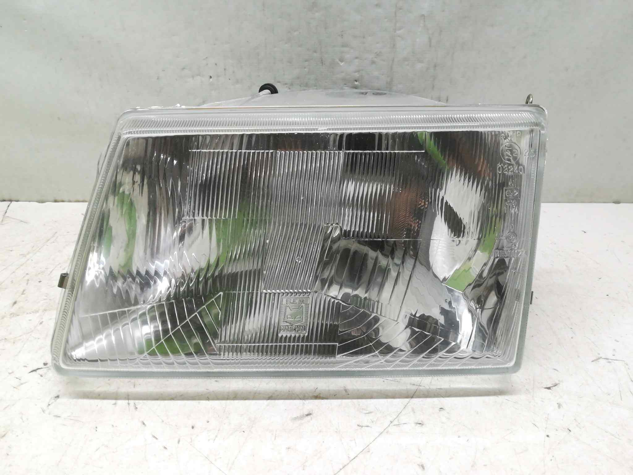 Faro Izquierdo para Peugeot 309