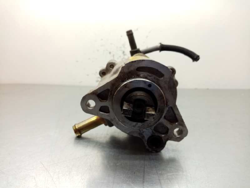 Depresor Freno / Bomba Vacio para Toyota Corolla (E12)