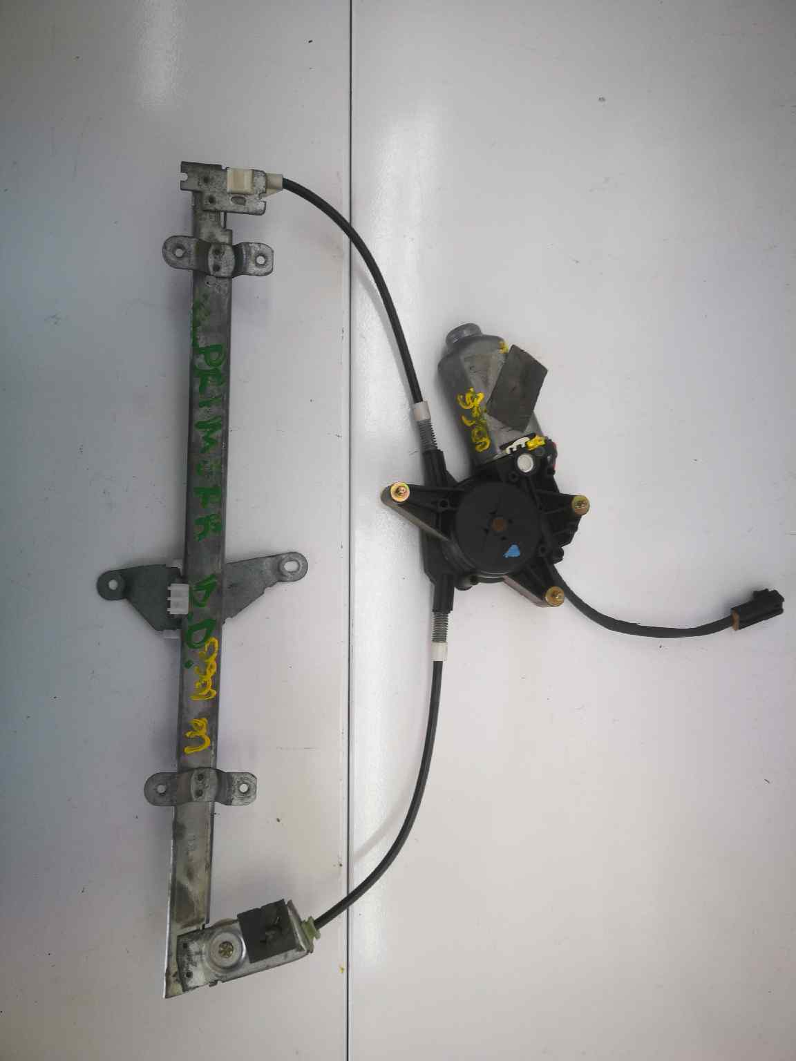 Elevalunas Delantero Derecho para Nissan Primera Berlina (P11)