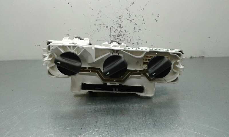 Mando Calefaccion / Aire Acondicionado para Toyota Corolla (E11)