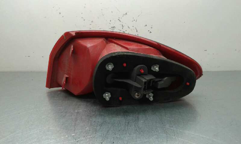 Piloto Trasero Izquierdo para Alfa Romeo 147 (190)