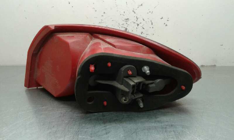 Piloto Trasero Izquierdo para Alfa Romeo 147 (190)