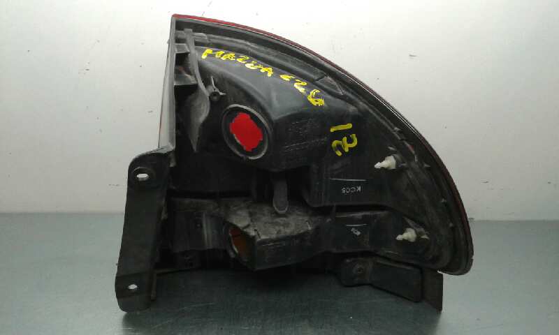 Piloto Trasero Izquierdo para Mazda 626 Berlina (Ge)