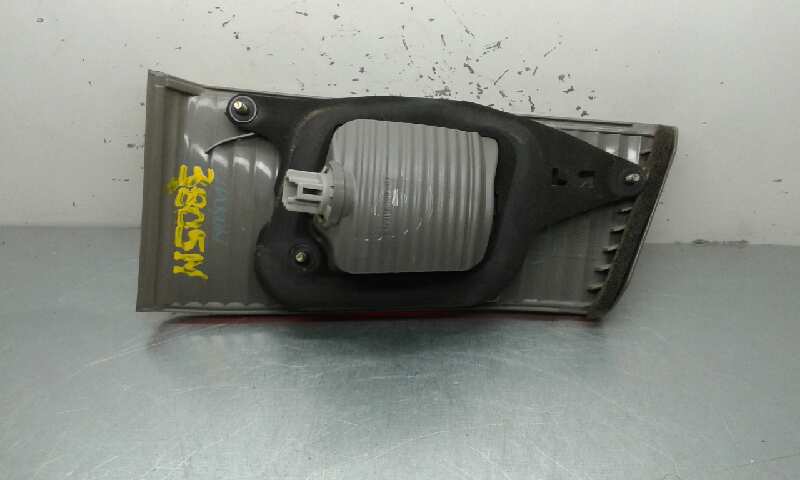 Piloto Trasero Izquierdo Interior para Toyota Camry (V10)