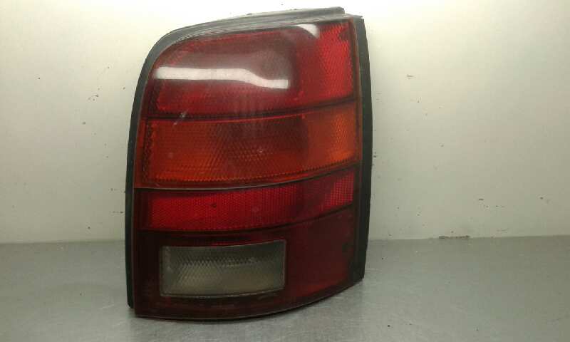 Piloto Trasero Derecho para Nissan Micra (K11)