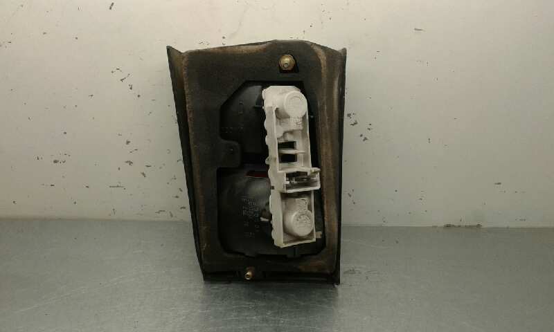 Piloto Trasero Derecho para Mg Serie 800 (Rs)