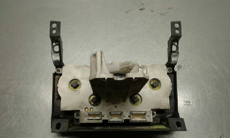 Mando Climatizador para Nissan Primera Berlina (P11)