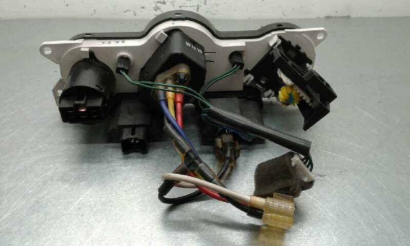 Mando Calefaccion / Aire Acondicionado para Hyundai Coupe (J2)