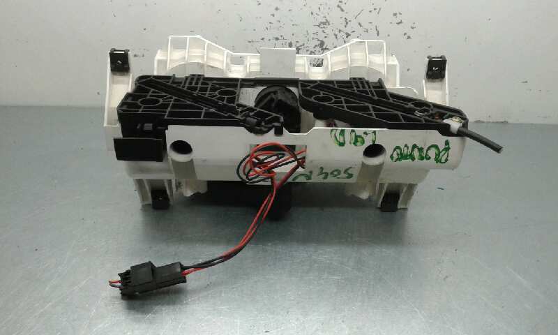 Mando Calefaccion / Aire Acondicionado para Fiat Punto Berlina (188)