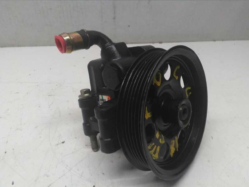Bomba Direccion para Ford Focus Berlina (Cap)