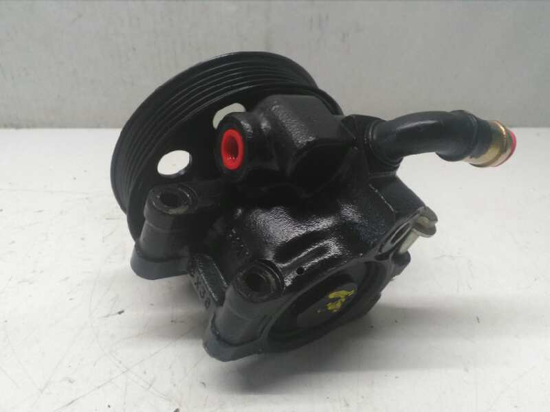 Bomba Direccion para Ford Focus Berlina (Cap)