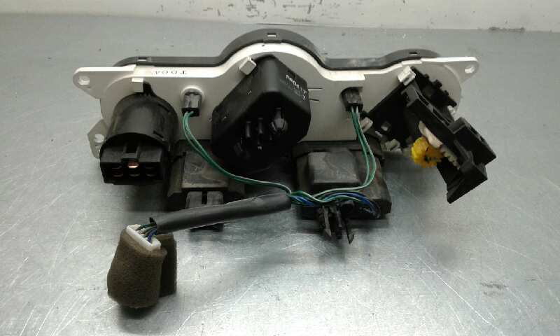 Mando Calefaccion / Aire Acondicionado para Hyundai Coupe (J2)