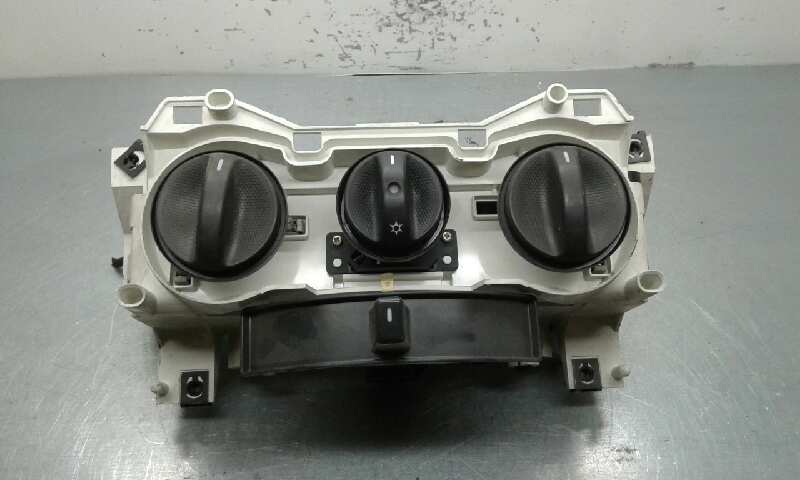 Mando Calefaccion / Aire Acondicionado para Fiat Punto Berl. (176)