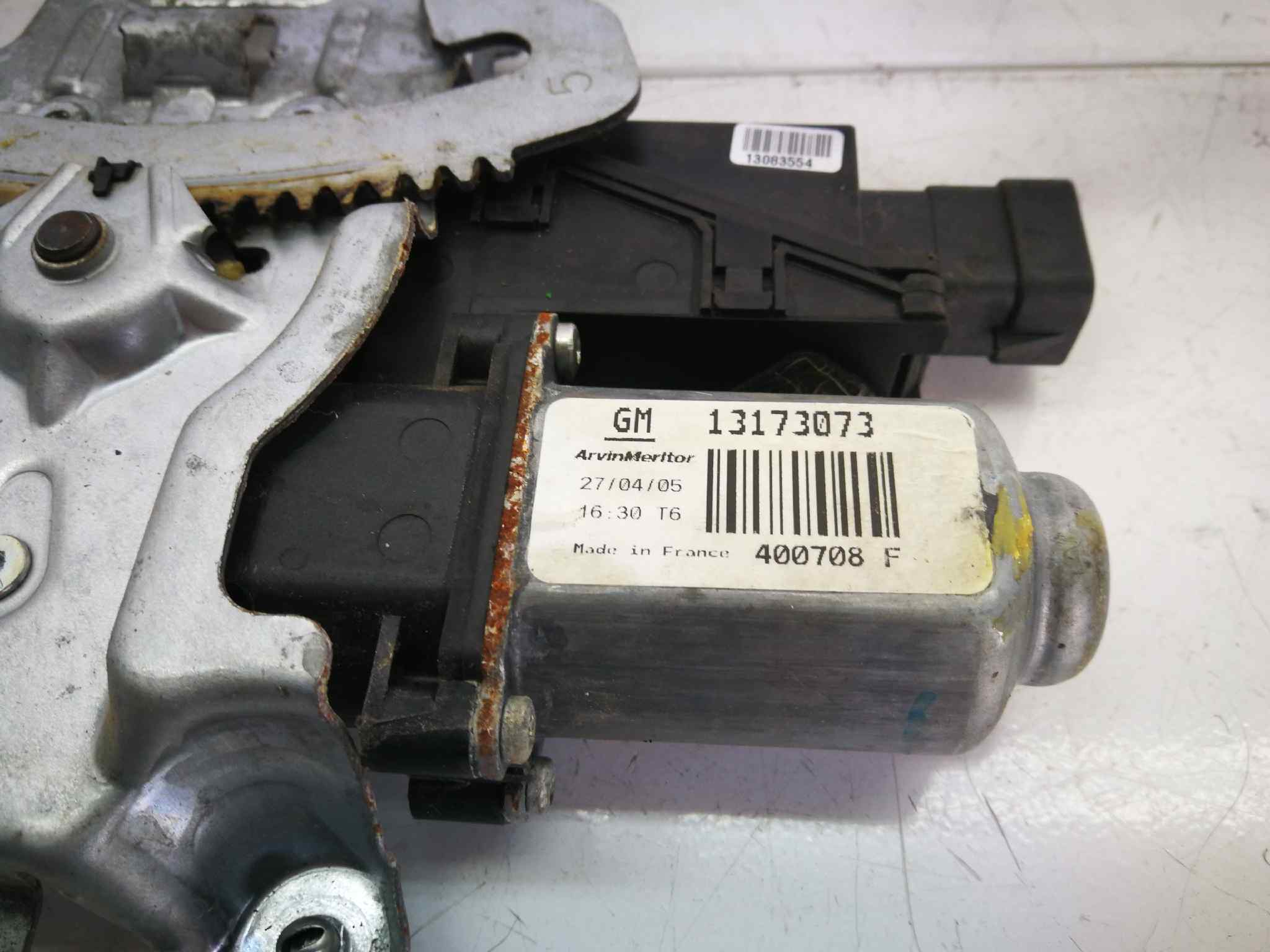 Elevalunas Delantero Izquierdo para Opel Corsa C