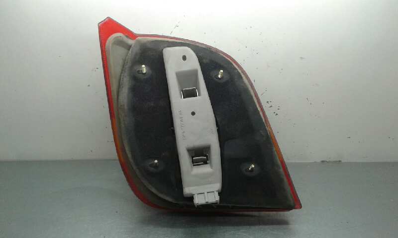 Piloto Trasero Derecho para Ford Fiesta Berl./Courier