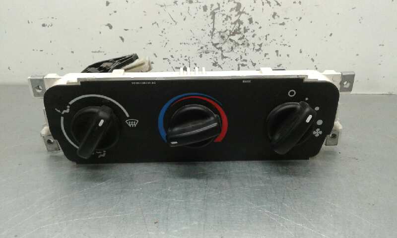 Mando Calefaccion / Aire Acondicionado para Ford Transit Caja Cerrada, Corta (Fy) (2000 =>)