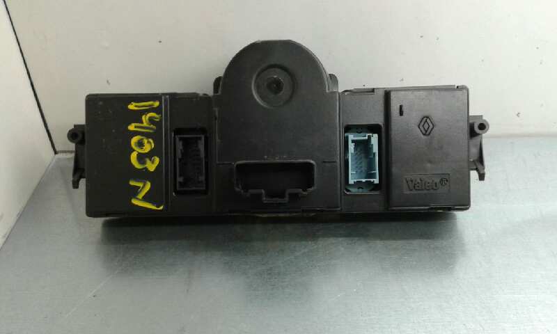 Mando Climatizador para Renault Megane Ii Berlina 5P