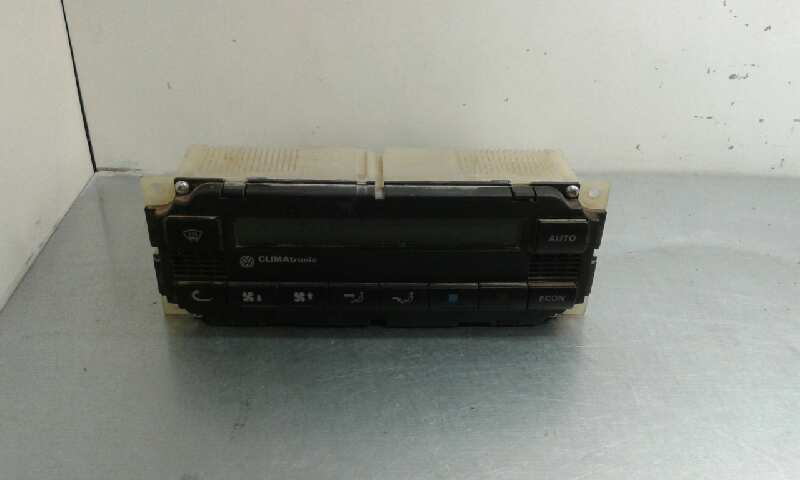 Mando Climatizador para Volkswagen Passat Berlina (3B2)