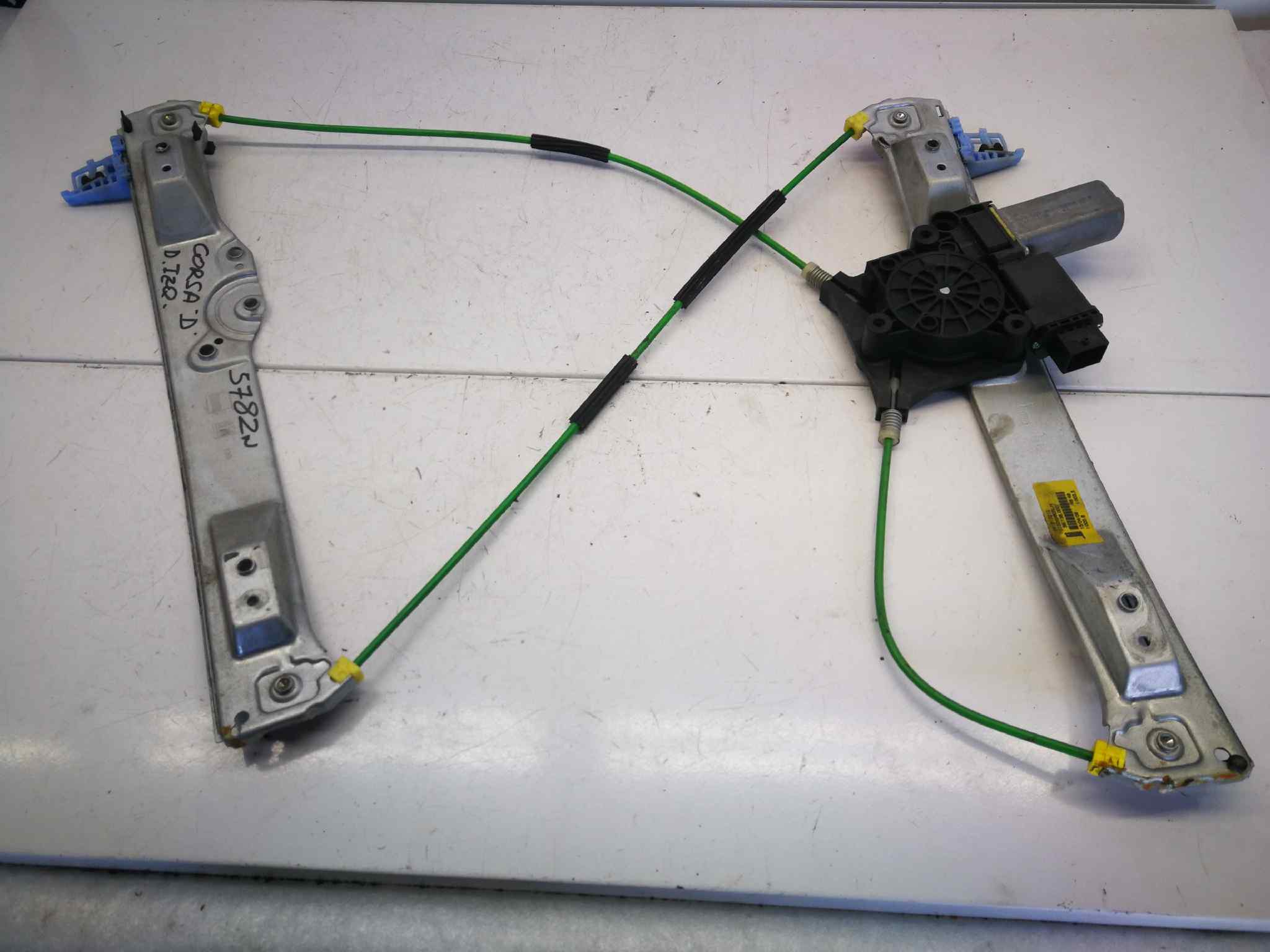 Elevalunas Delantero Izquierdo para Opel Corsa D