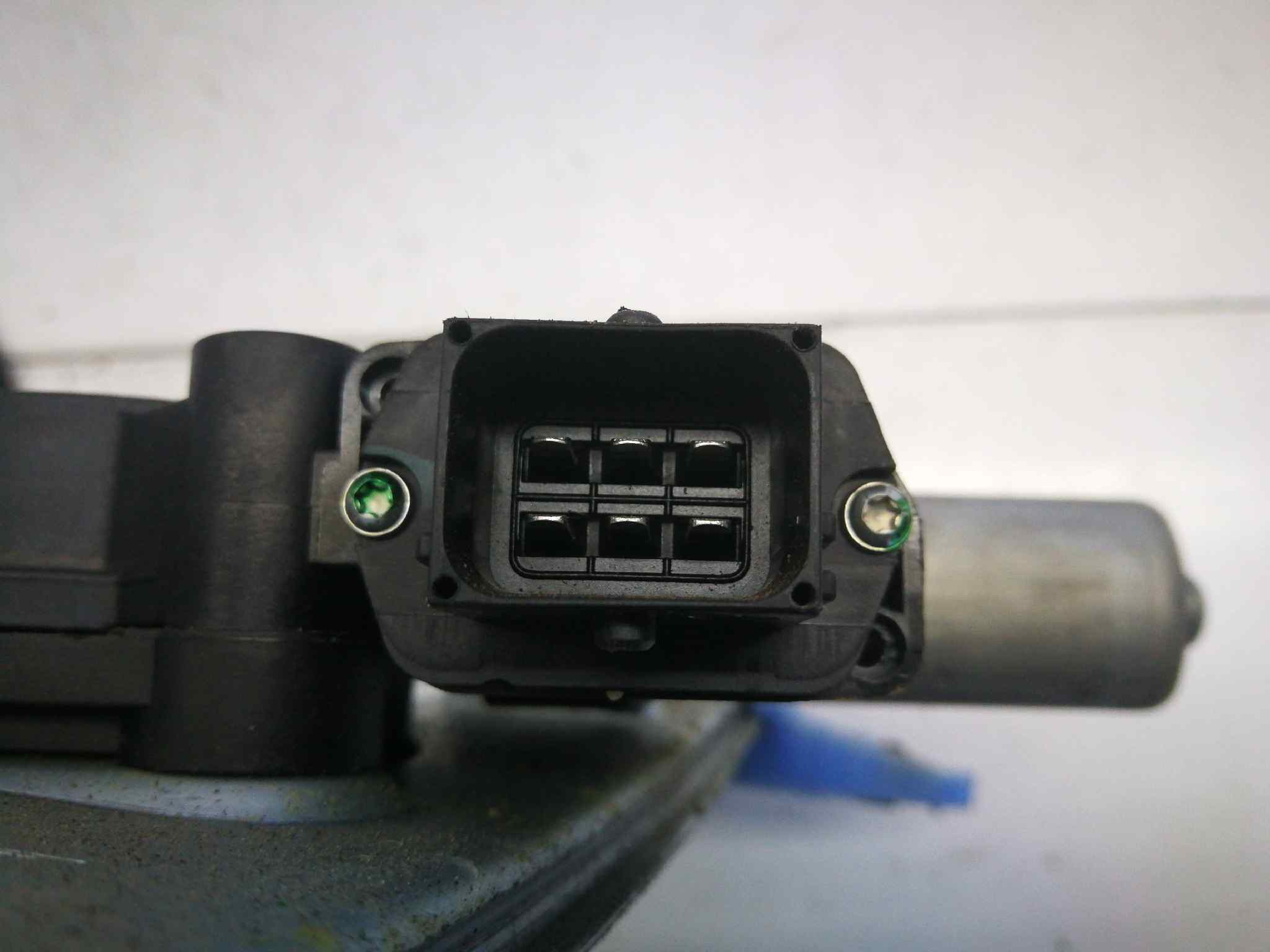 Elevalunas Delantero Izquierdo para Opel Corsa D