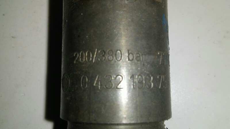 Inyector para Renault Laguna (B56)