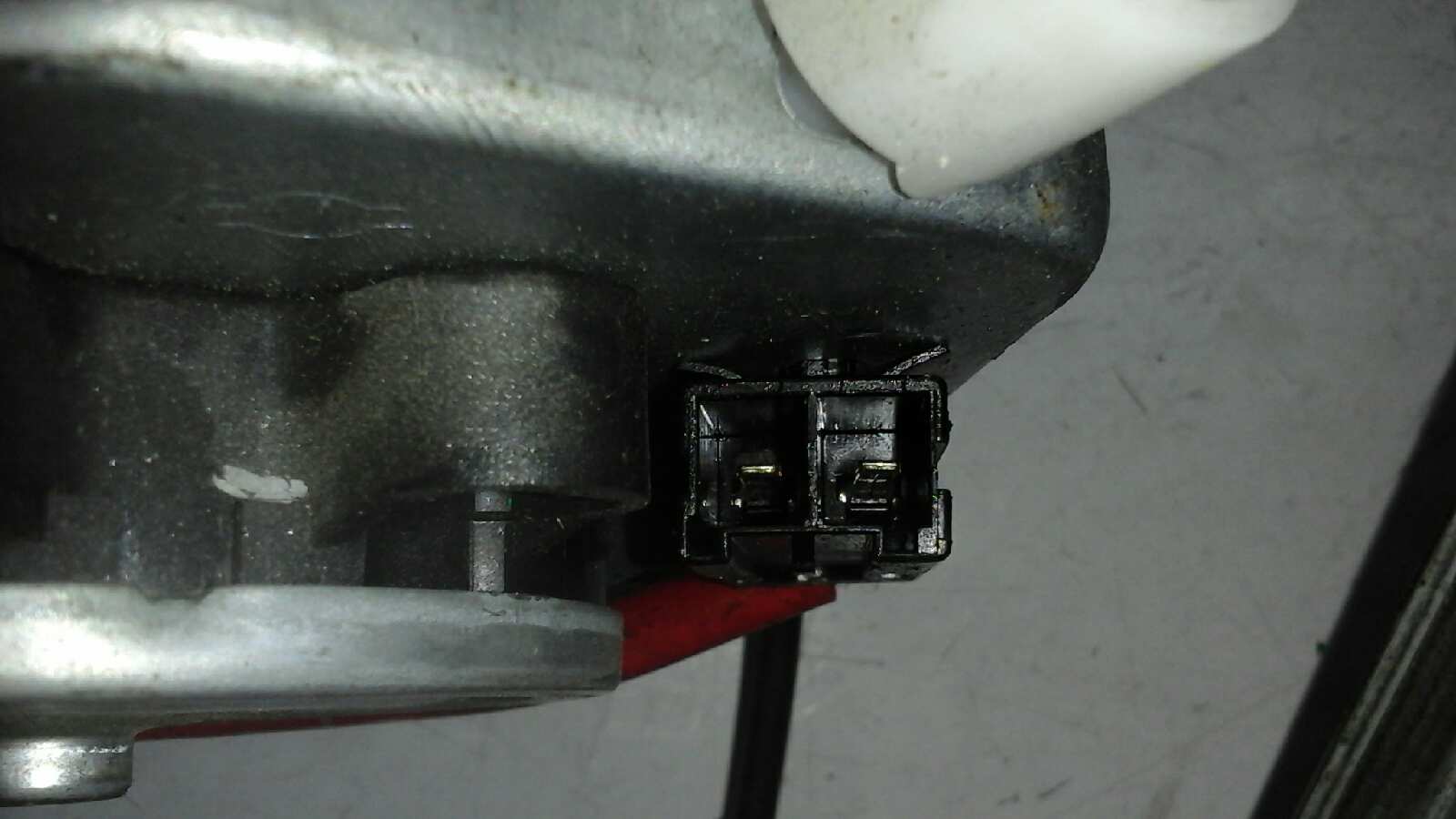 Elevalunas Delantero Derecho para Nissan Almera (N15)