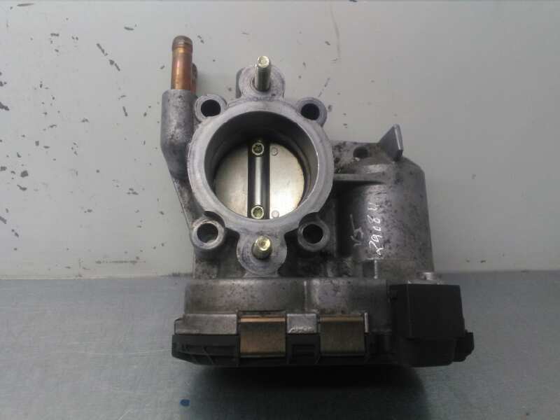 Caja Mariposa para Opel Corsa B