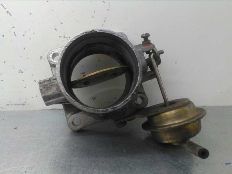 Caja Mariposa para Nissan Almera (N15)