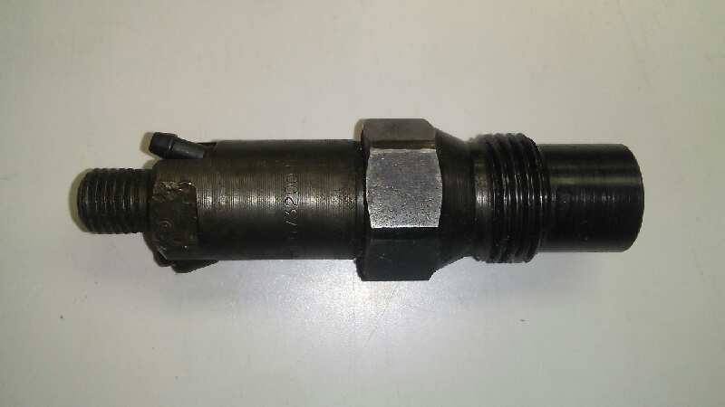 Inyector para Renault Rapid/Express (F40)