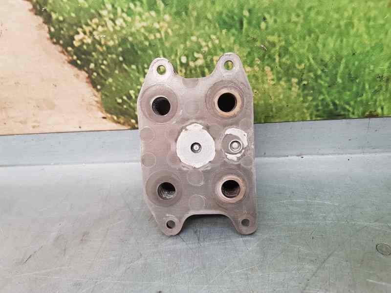 Enfriador Aceite Motor para Volkswagen Touran (5T1)