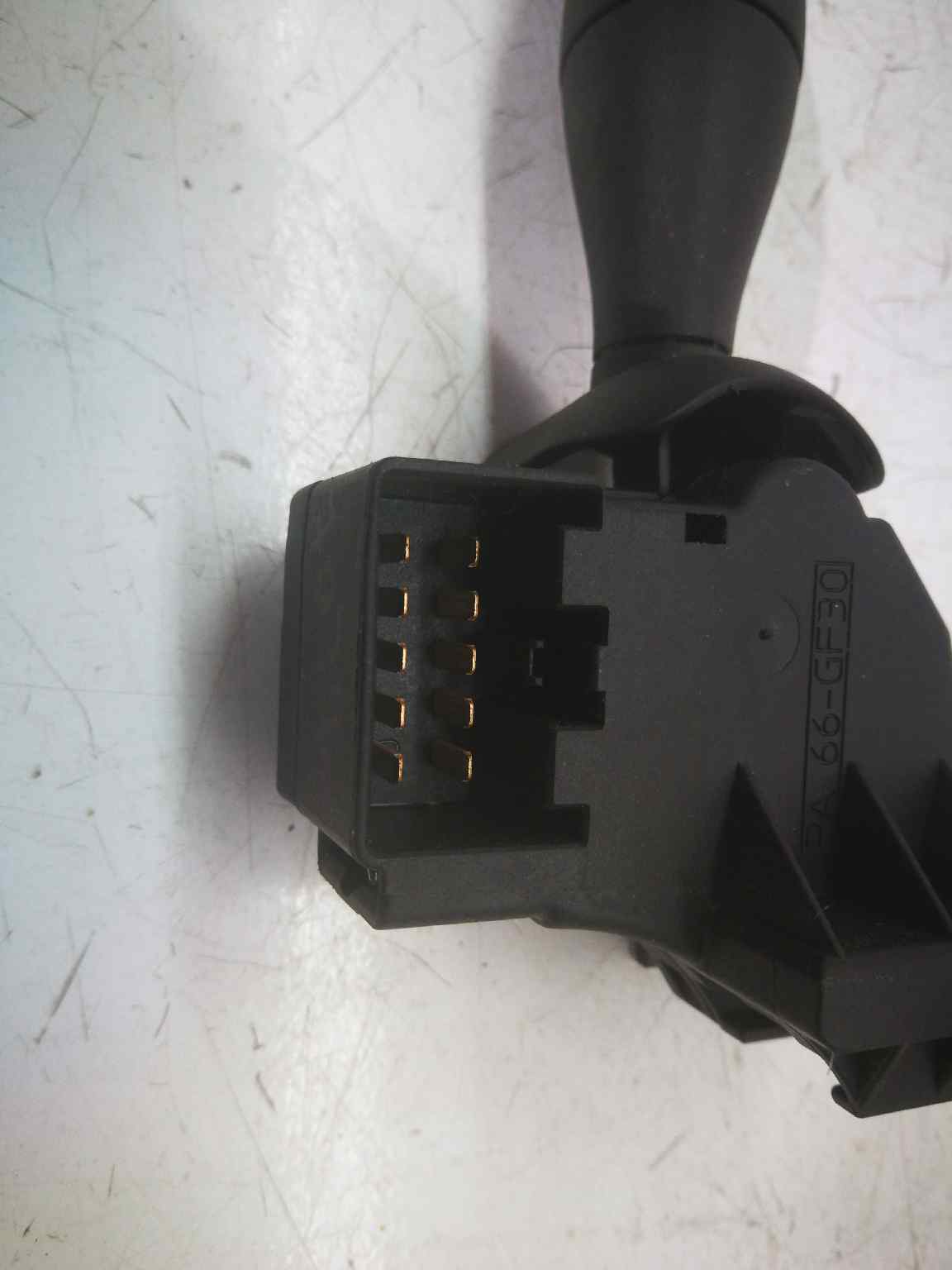Mando Limpia para Ford Focus Berlina (Cak)