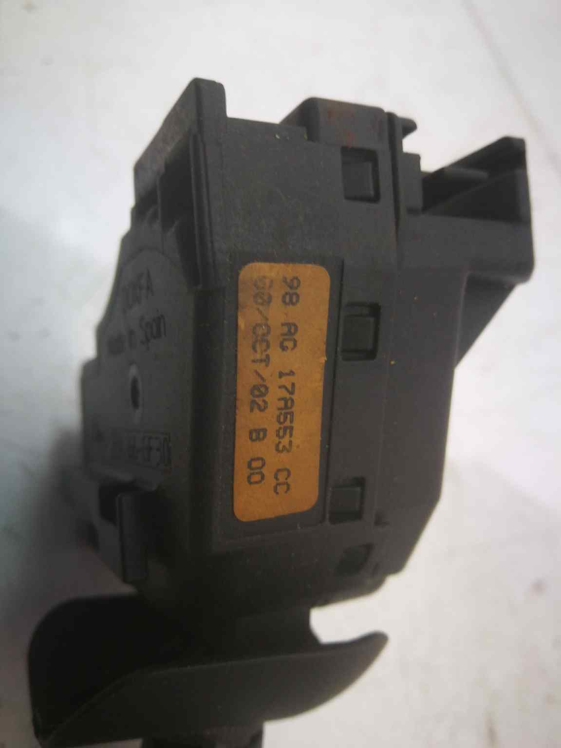 Mando Limpia para Ford Focus Berlina (Cak)