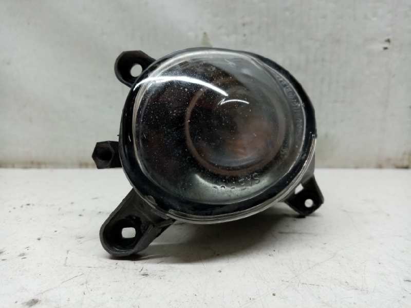 Faro Antiniebla Derecho para Volkswagen Passat Variant (3B6)
