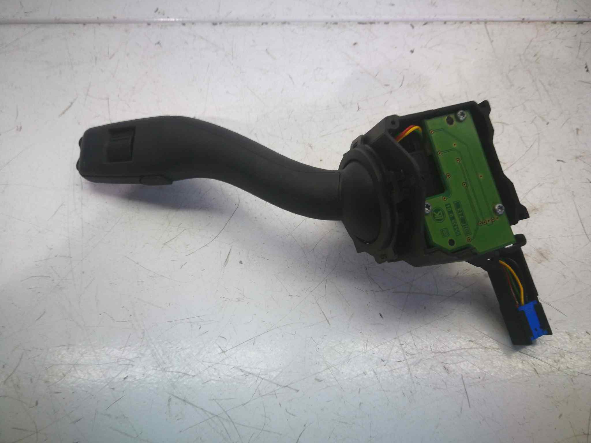 Mando Limpia para Audi A3 (8P)