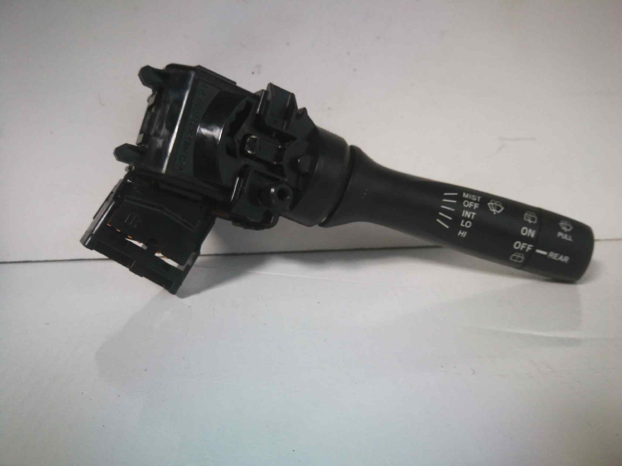 Mando Limpia para Toyota Yaris (Ksp9/Scp9/Nlp9)