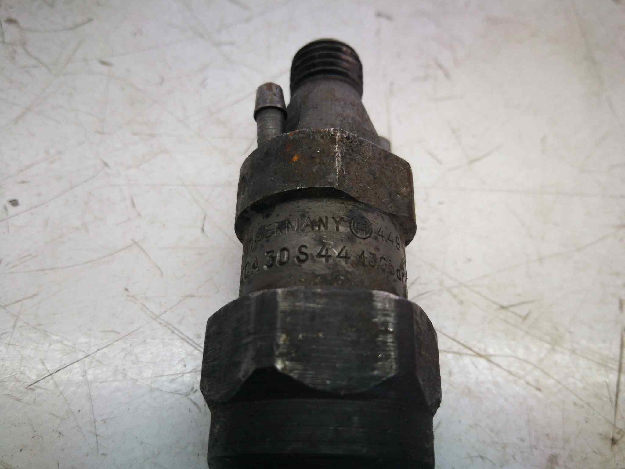 Inyector para Renault Rapid/Express (F40)