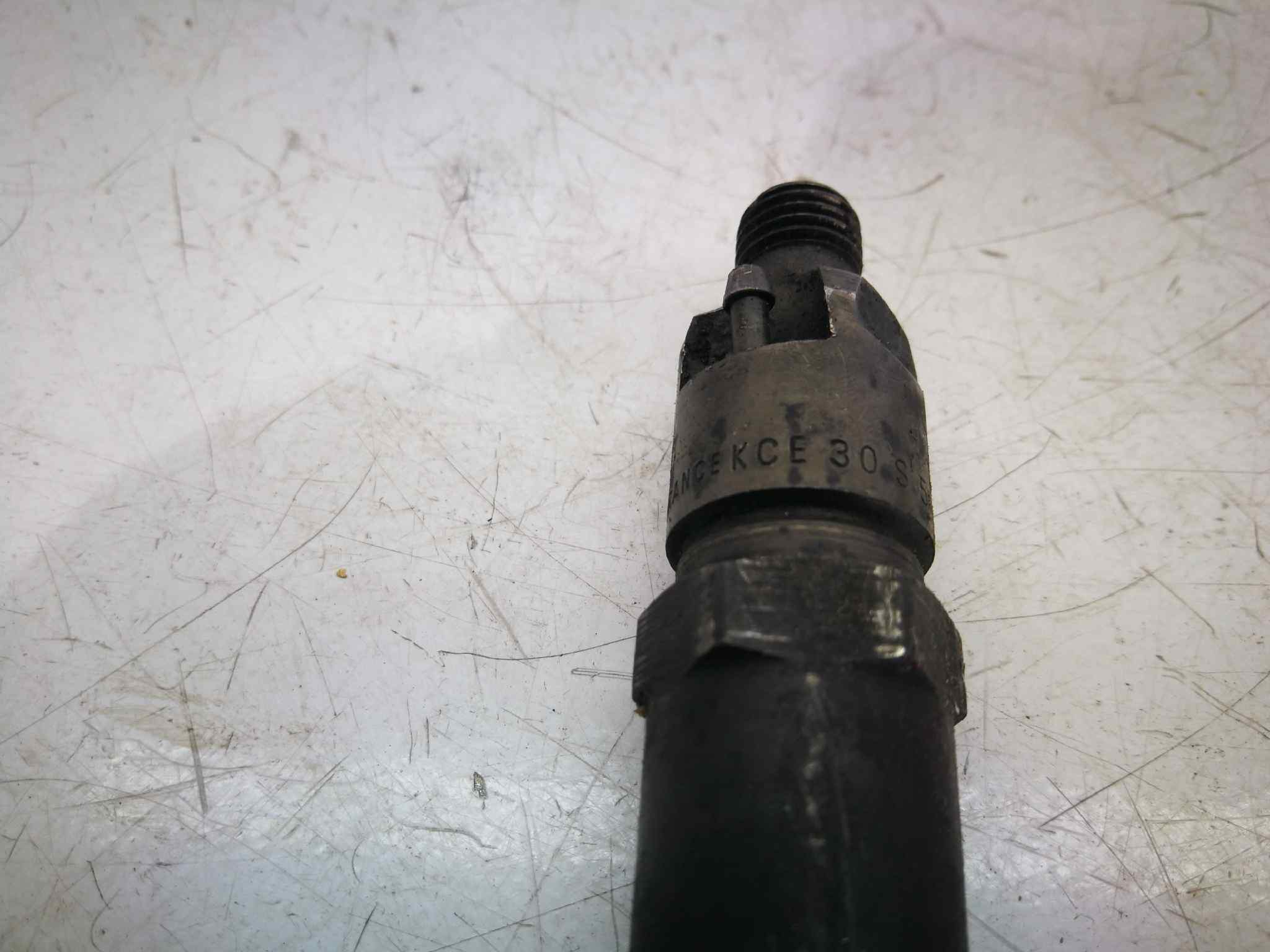 Inyector para Peugeot Boxer Caja Abierta (Rs2850)(230)(->'02)