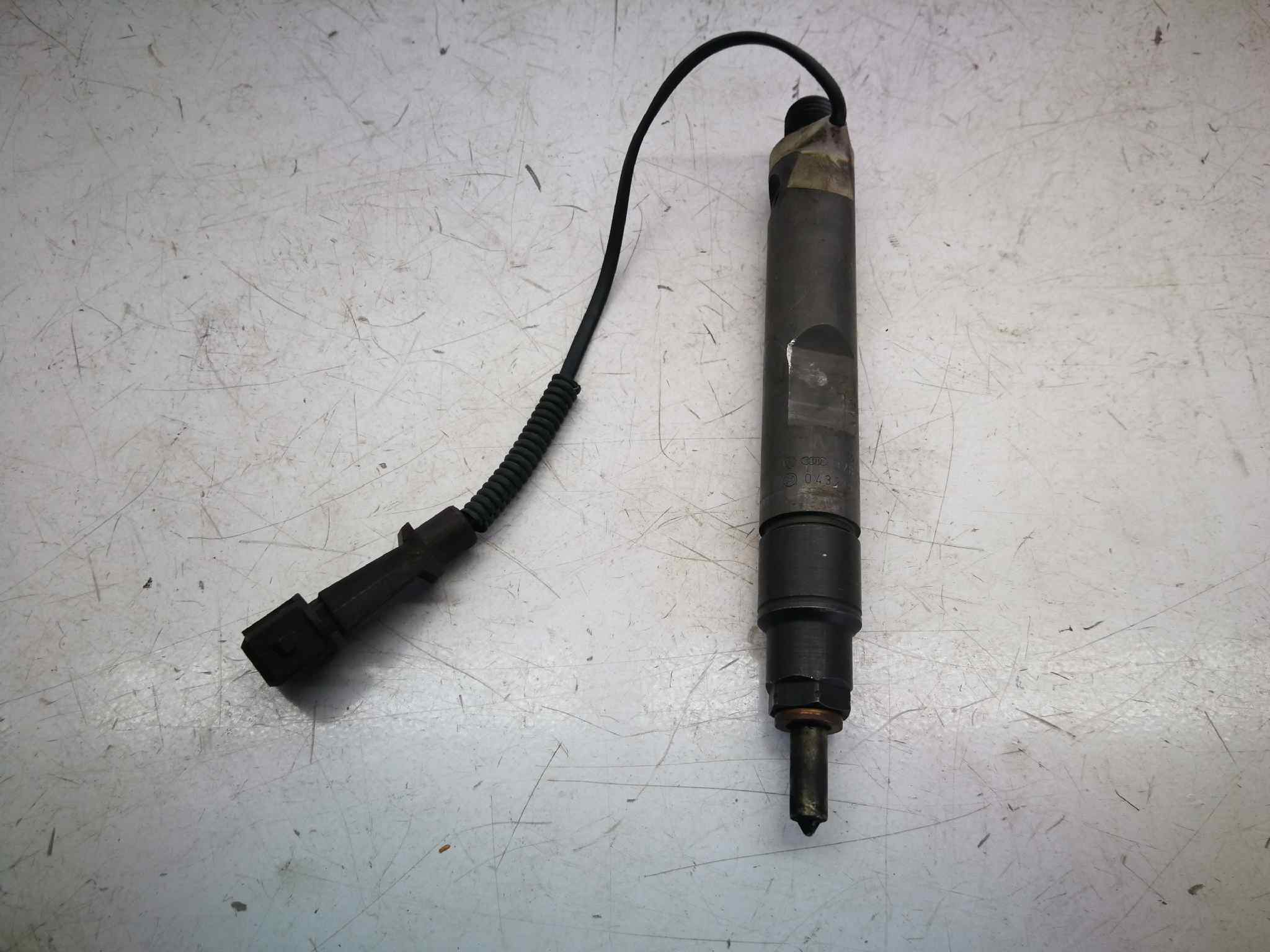 Inyector para Seat Ibiza (6L1)