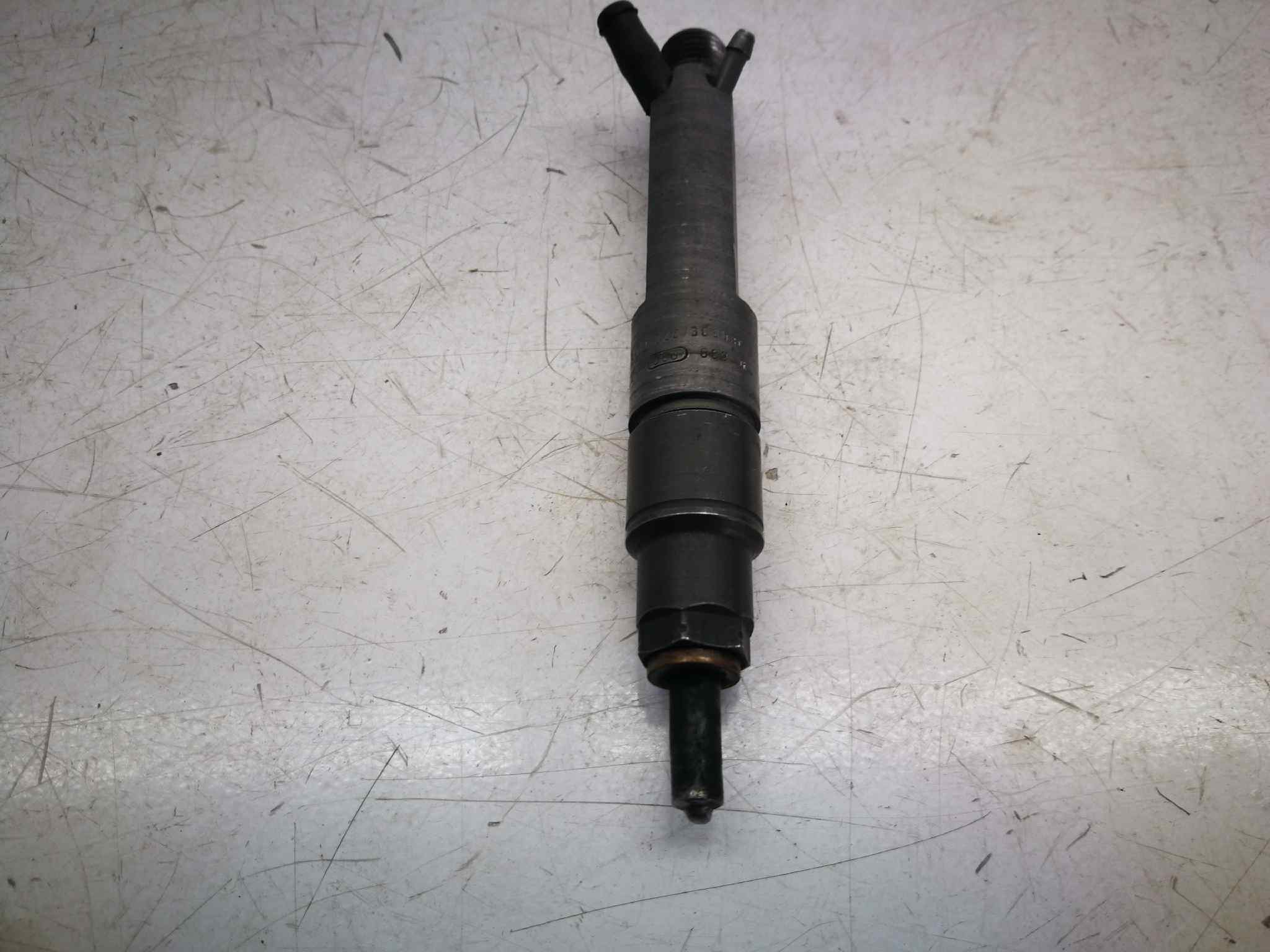 Inyector para Seat Ibiza (6L1)