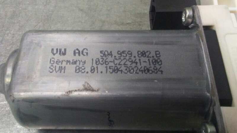 Motor Elevalunas Delantero Derecho para Volkswagen Passat Lim. (3G2)
