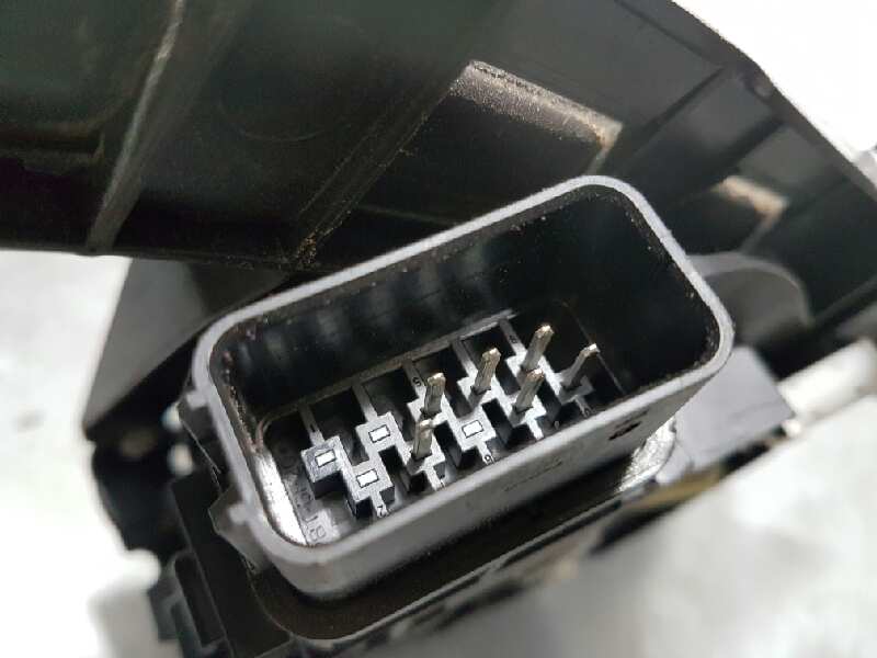 Cerradura Puerta Trasera Derecha para Ford Focus Lim. (Cb4)