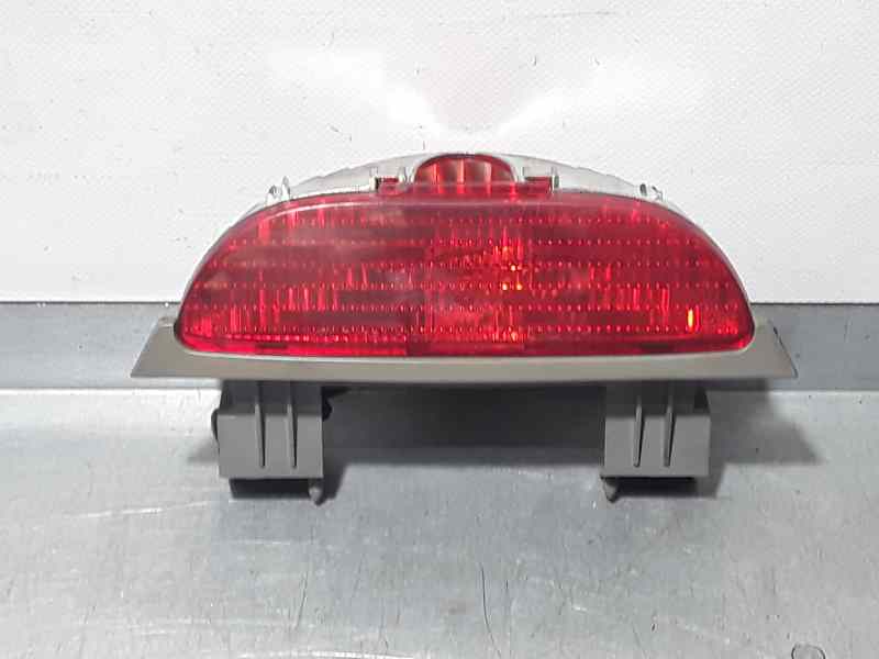 Luz Central De Freno para Kia Carnival Ii