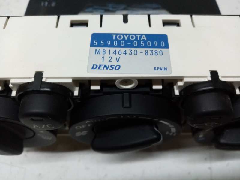 Mando Climatizador para Toyota Avensis Berlina (T 22)
