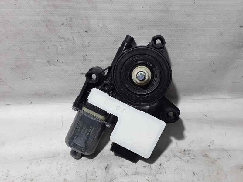 Motor Elevalunas Delantero Derecho para Seat Ibiza (Kj1)