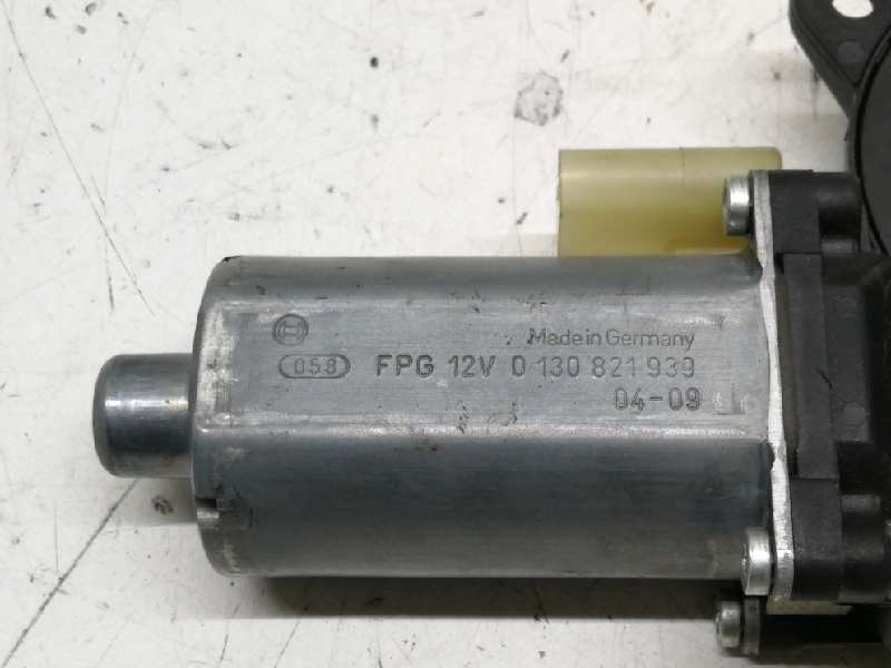 Motor Elevalunas Delantero Derecho para Ford Fiesta (Cbk)